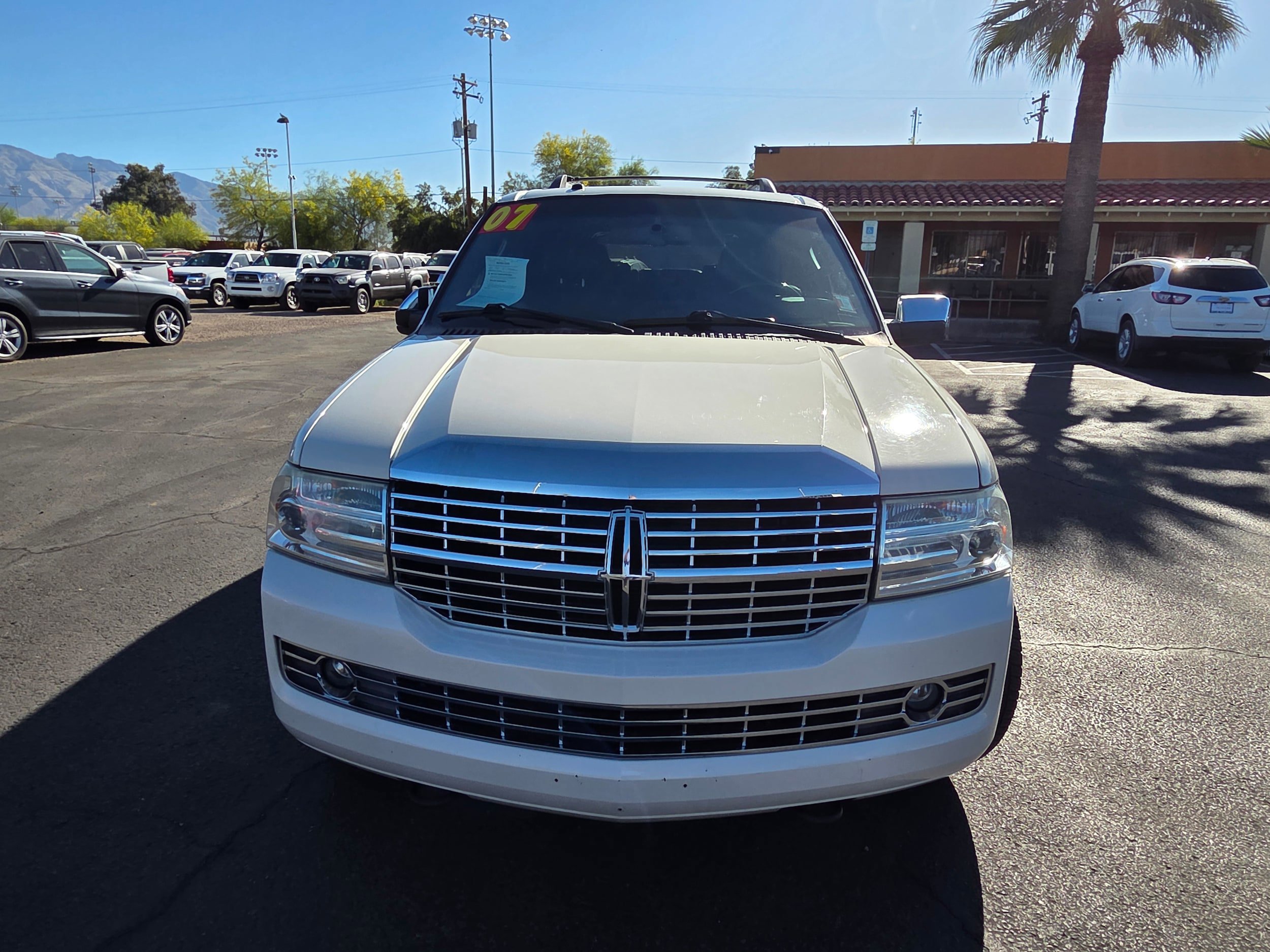 Used 2007 Lincoln Navigator 2WD image 8