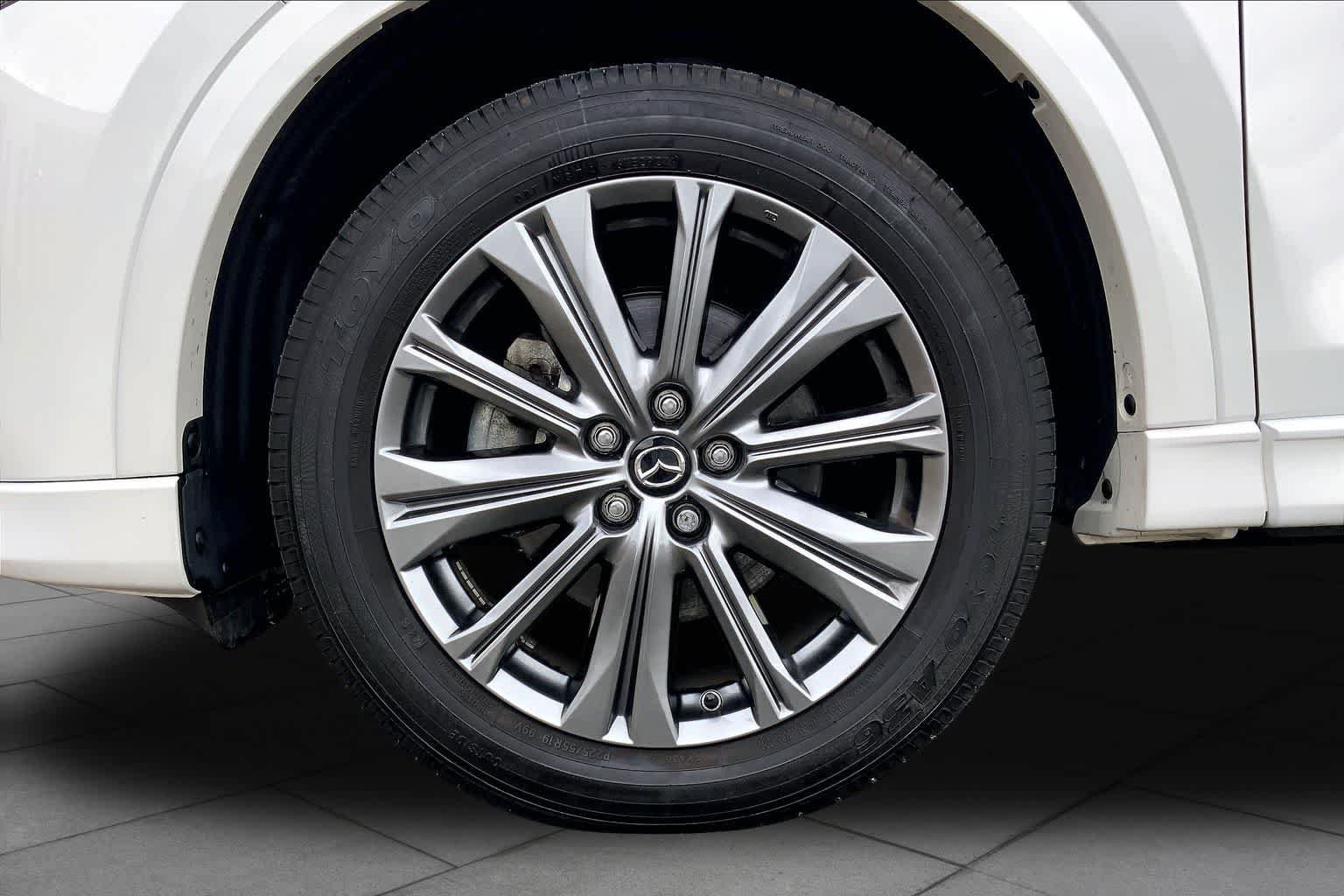Certified 2025 MAZDA CX-5 Signature AWD/4WD image 11