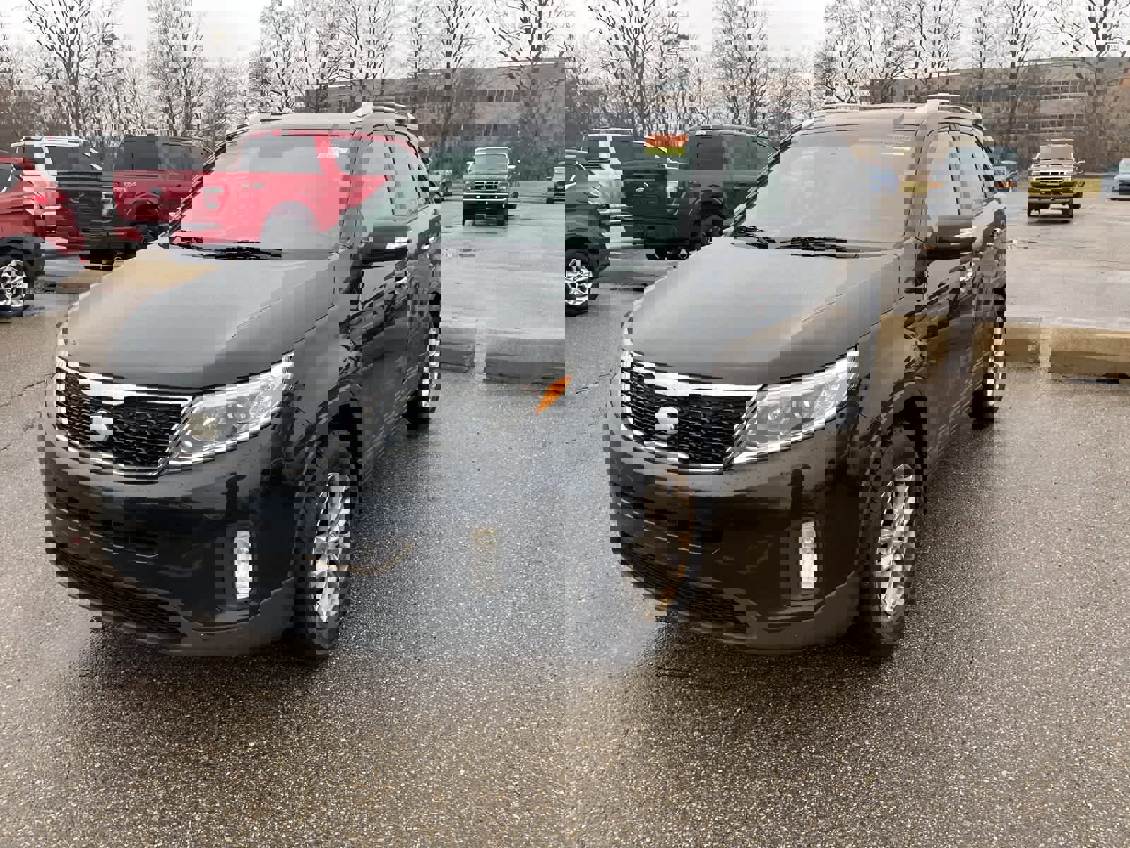 Used 2014 Kia Sorento LX image 2