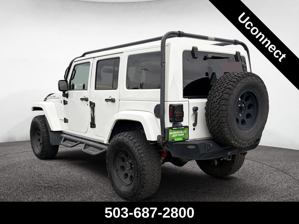 Used 2015 Jeep Wrangler Unlimited Rubicon AWD/4WD image 3