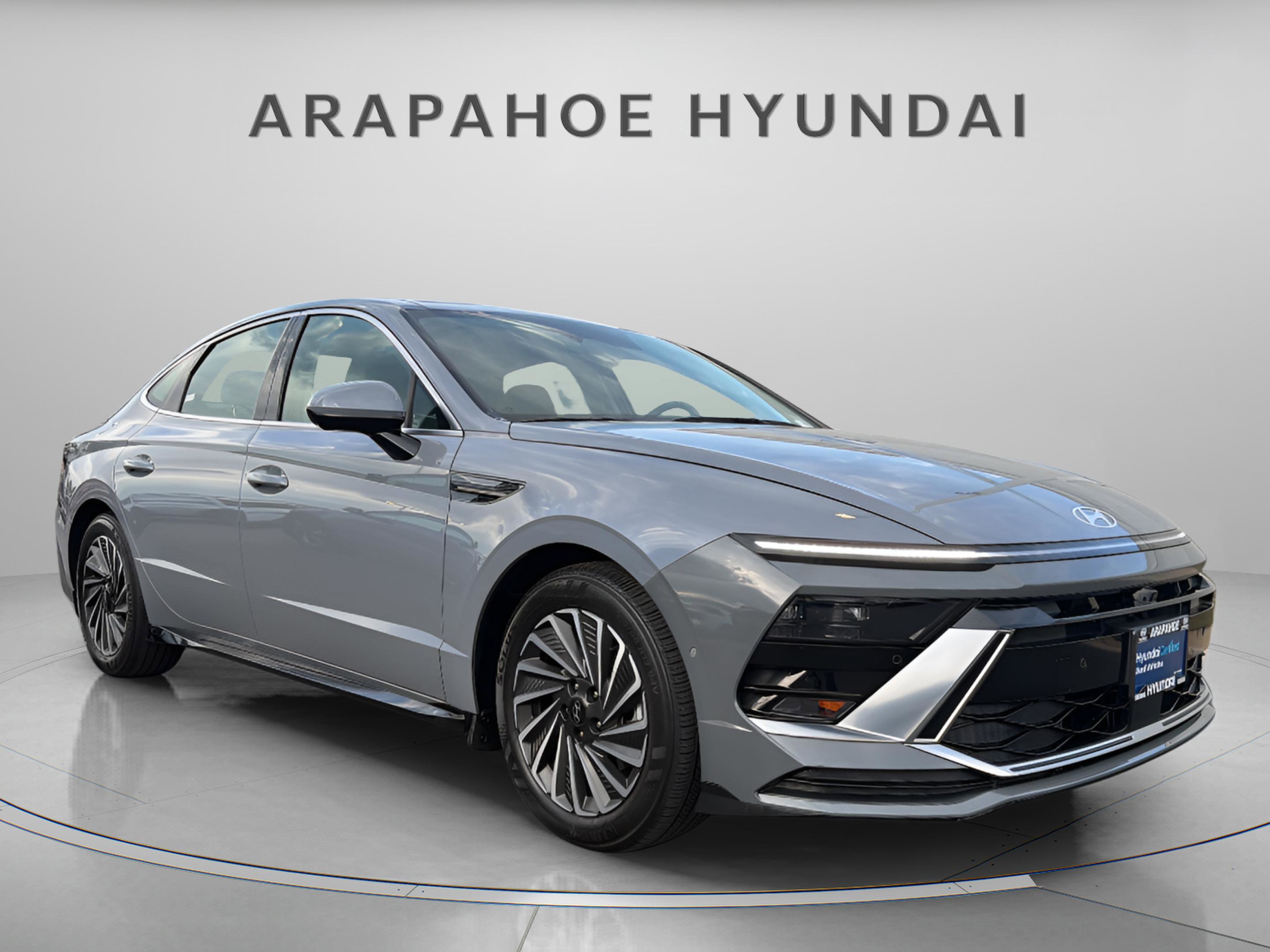 Used 2024 Hyundai Sonata Limited FWD image 7