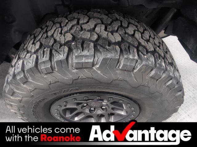 Used 2022 Jeep Wrangler Unlimited Sport w/ Xtreme Recon 35" Tire Package image 29