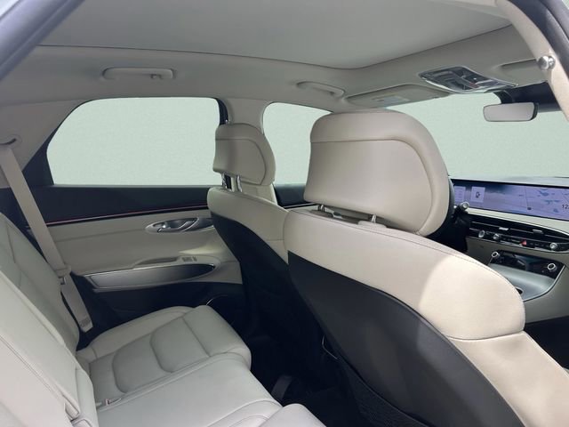 New 2026 Genesis GV70 2.5T Select AWD/4WD image 22