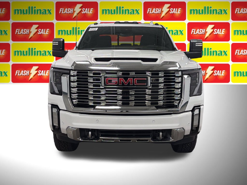 New 2026 GMC Sierra 3500 Denali w/ Denali Reserve Package AWD/4WD image 5