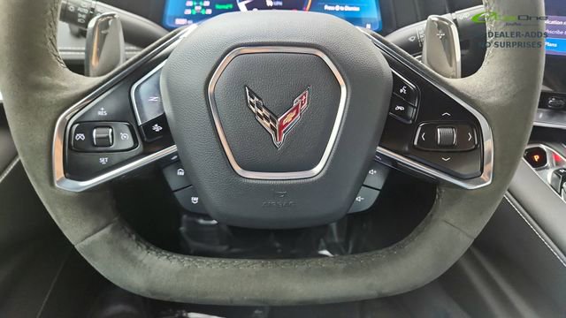 Used 2024 Chevrolet Corvette Stingray Coupe w/ Z51 Performance Package RWD image 29