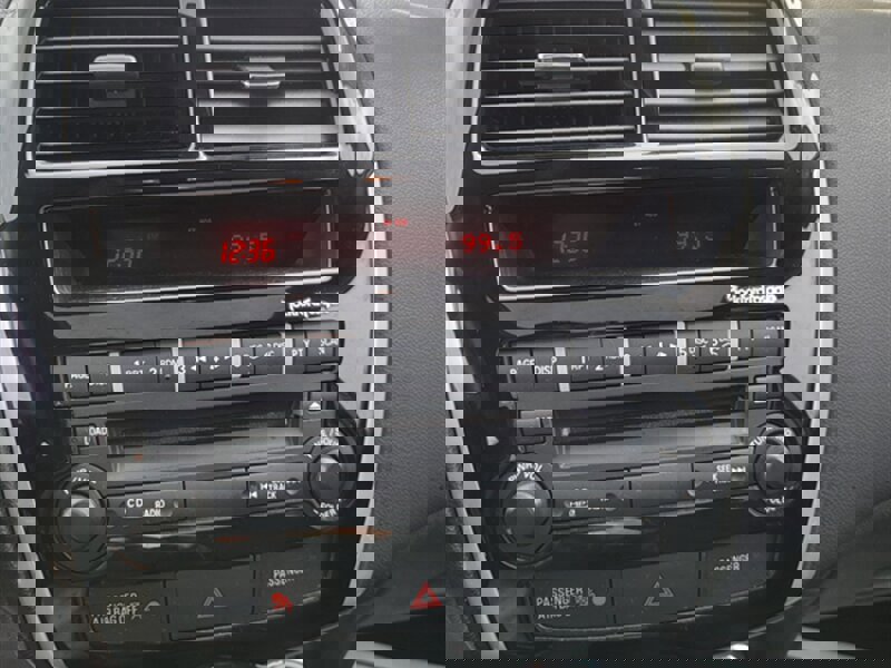 Used 2013 Mitsubishi Outlander Sport SE image 18