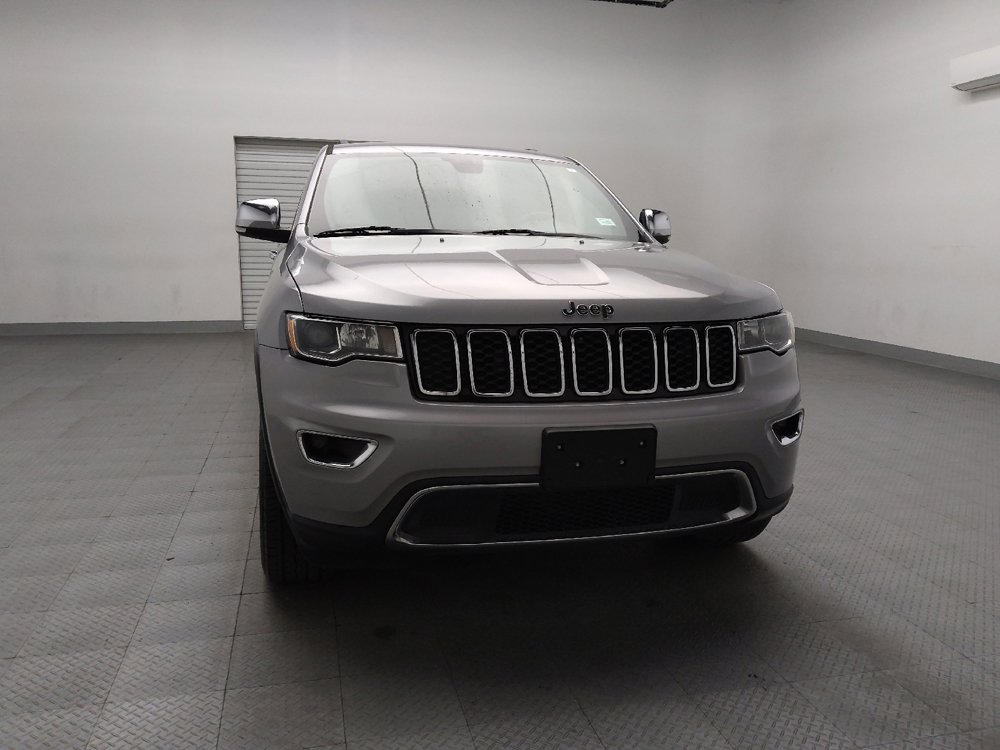 Used 2018 Jeep Grand Cherokee Limited w/ Trailer Tow Group IV image 14