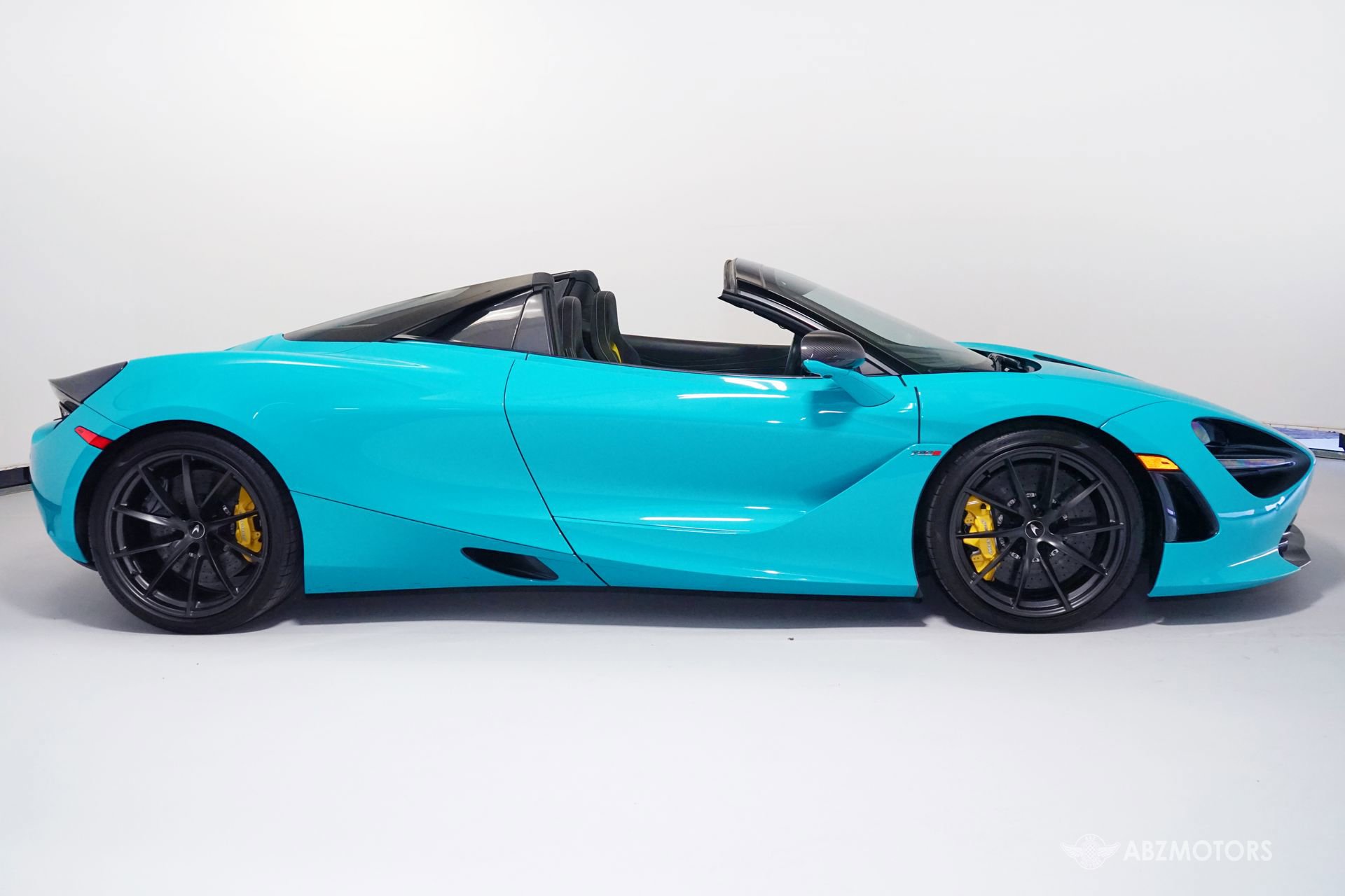 Used 2022 McLaren 720S Performance image 4