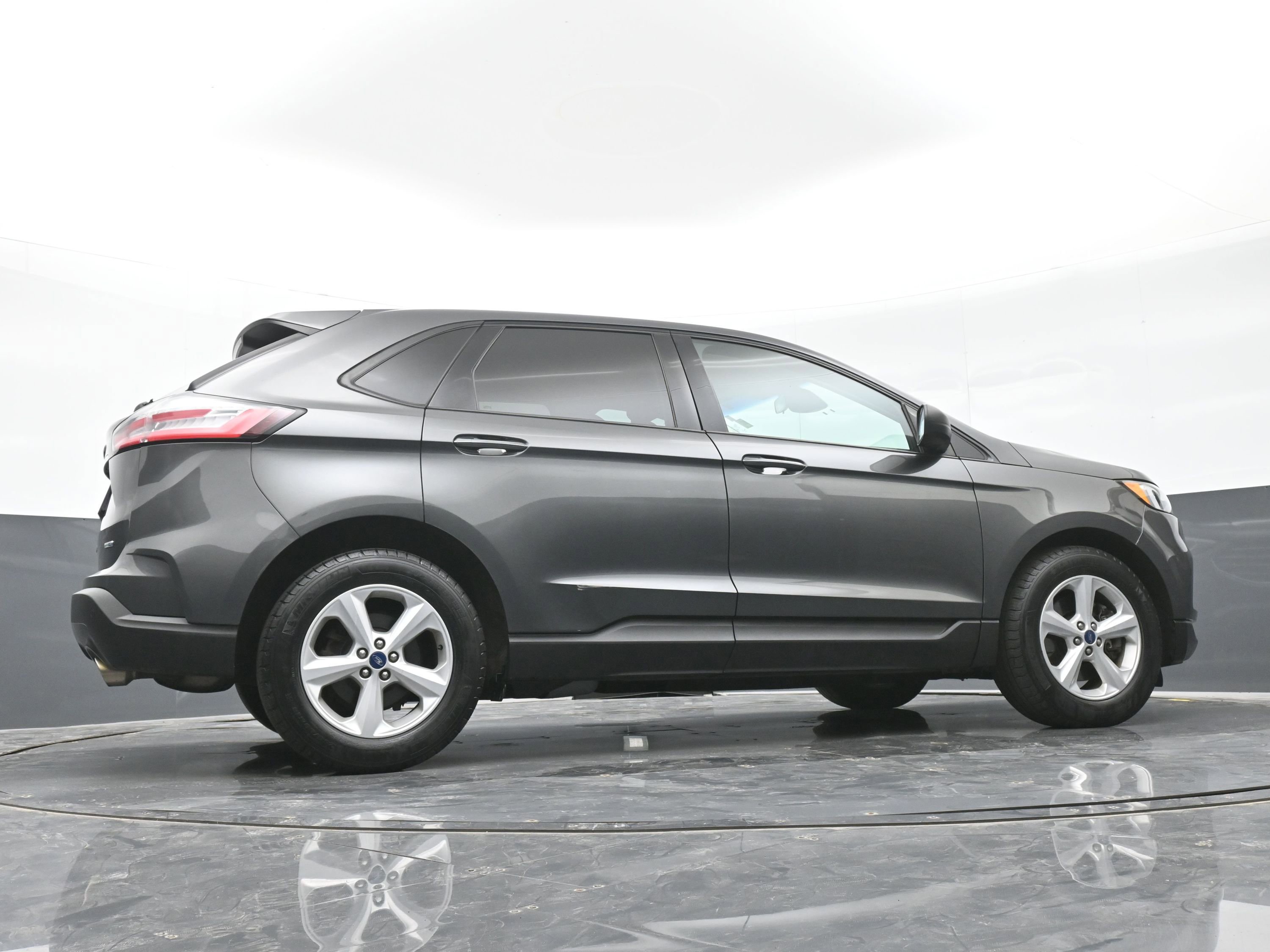 Used 2020 Ford Edge SE AWD/4WD image 39