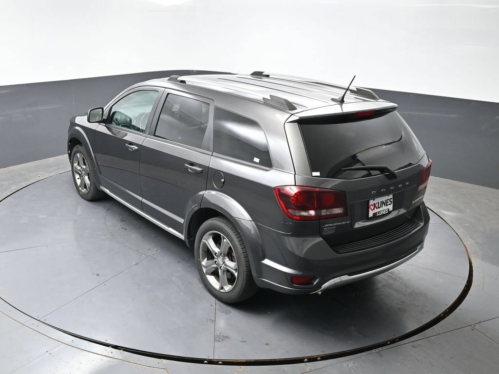 Used 2017 Dodge Journey Crossroad AWD/4WD image 46