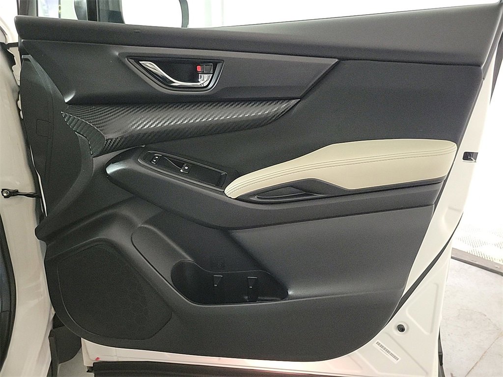 Used 2024 Subaru Ascent Premium w/ Convenience Package image 25