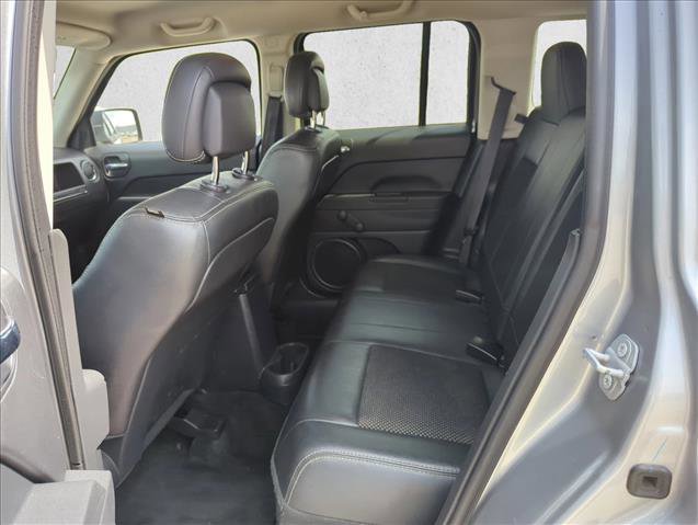 Used 2017 Jeep Patriot Sport AWD/4WD image 15