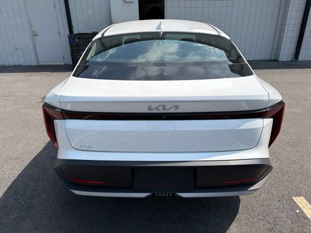 New 2026 Kia K4 FWD image 4