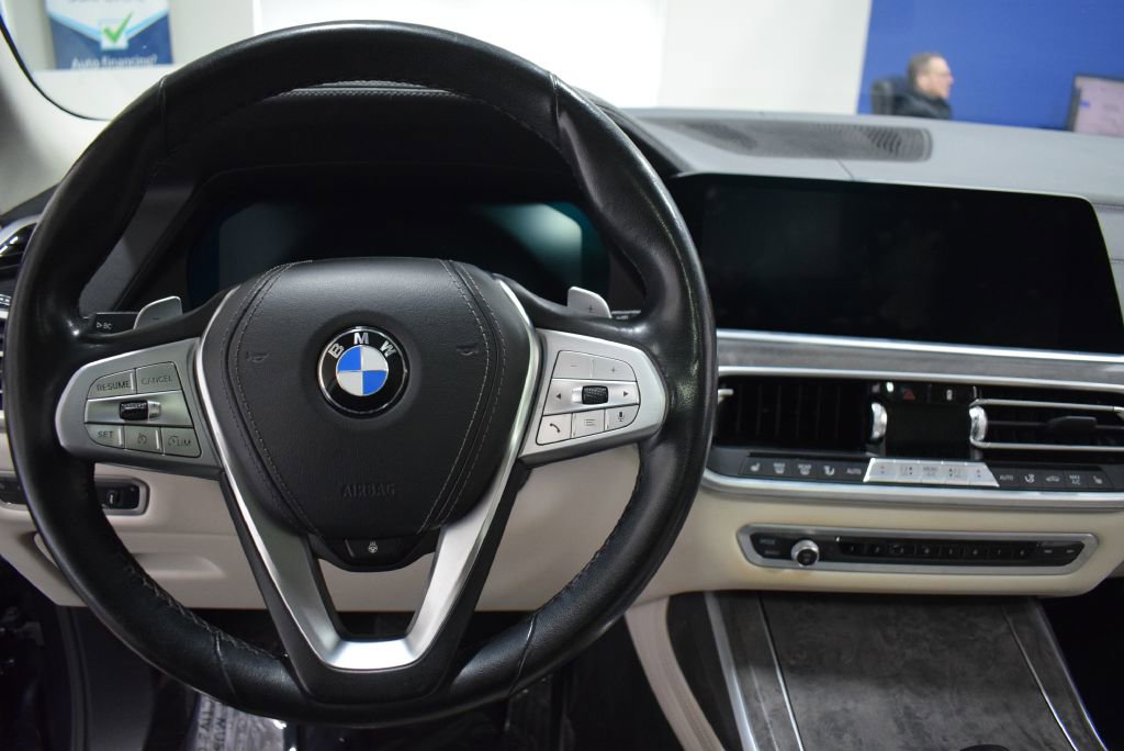 Used 2020 BMW X7 xDrive40i w/ Premium Package image 9