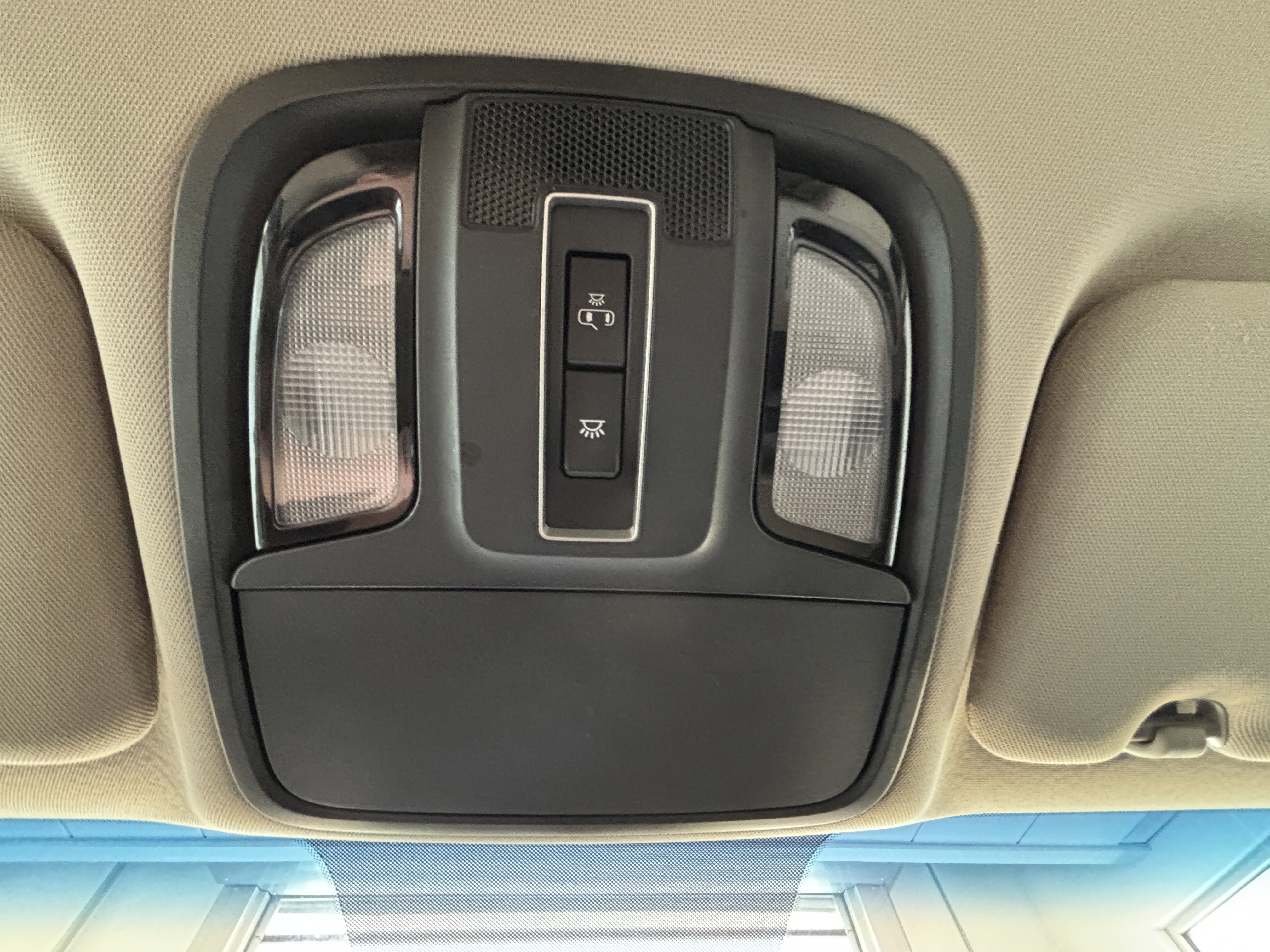 Used 2016 Kia Sorento FWD image 17