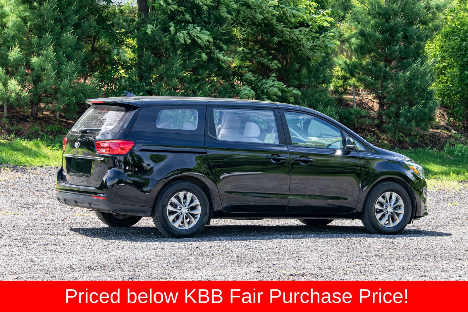 Used 2020 Kia Sedona L FWD image 9