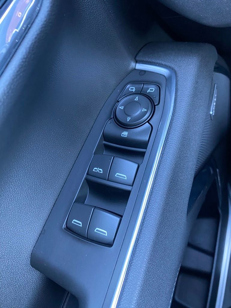 Used 2025 Chevrolet Silverado 1500 LT Trail Boss w/ LT Trail Boss Premium Package AWD/4WD image 21