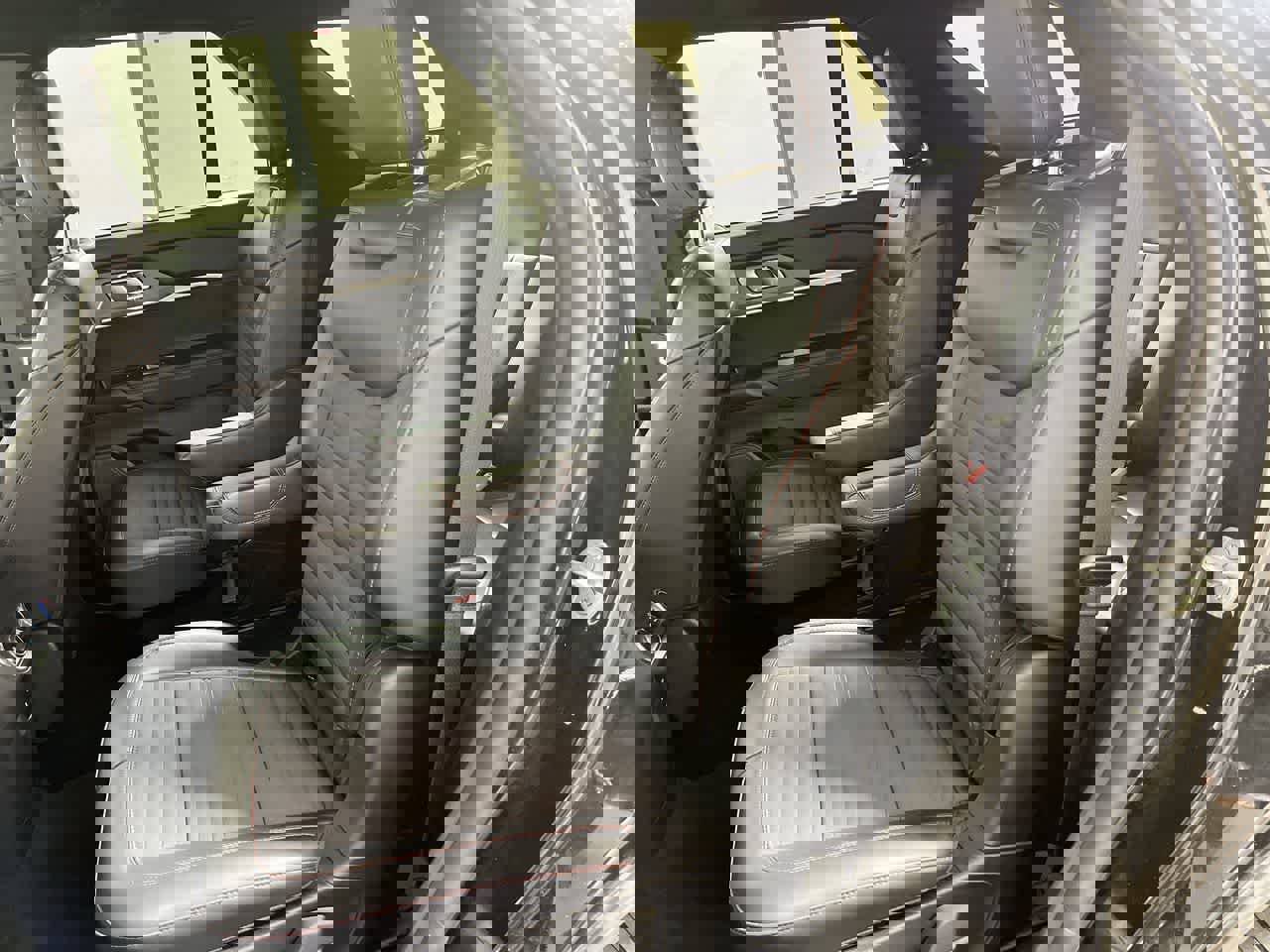 Used 2025 Ford Explorer ST-Line image 28