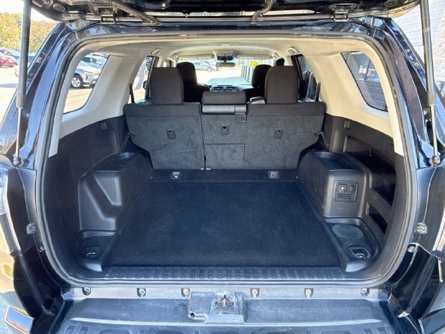 Used 2016 Toyota 4Runner Trail AWD/4WD image 25