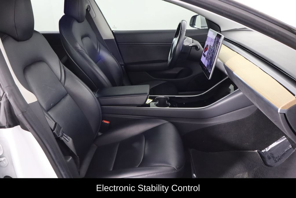 Used 2018 Tesla Model 3 Long Range RWD image 11
