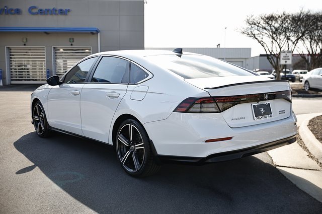 Used 2023 Honda Accord Sport image 5