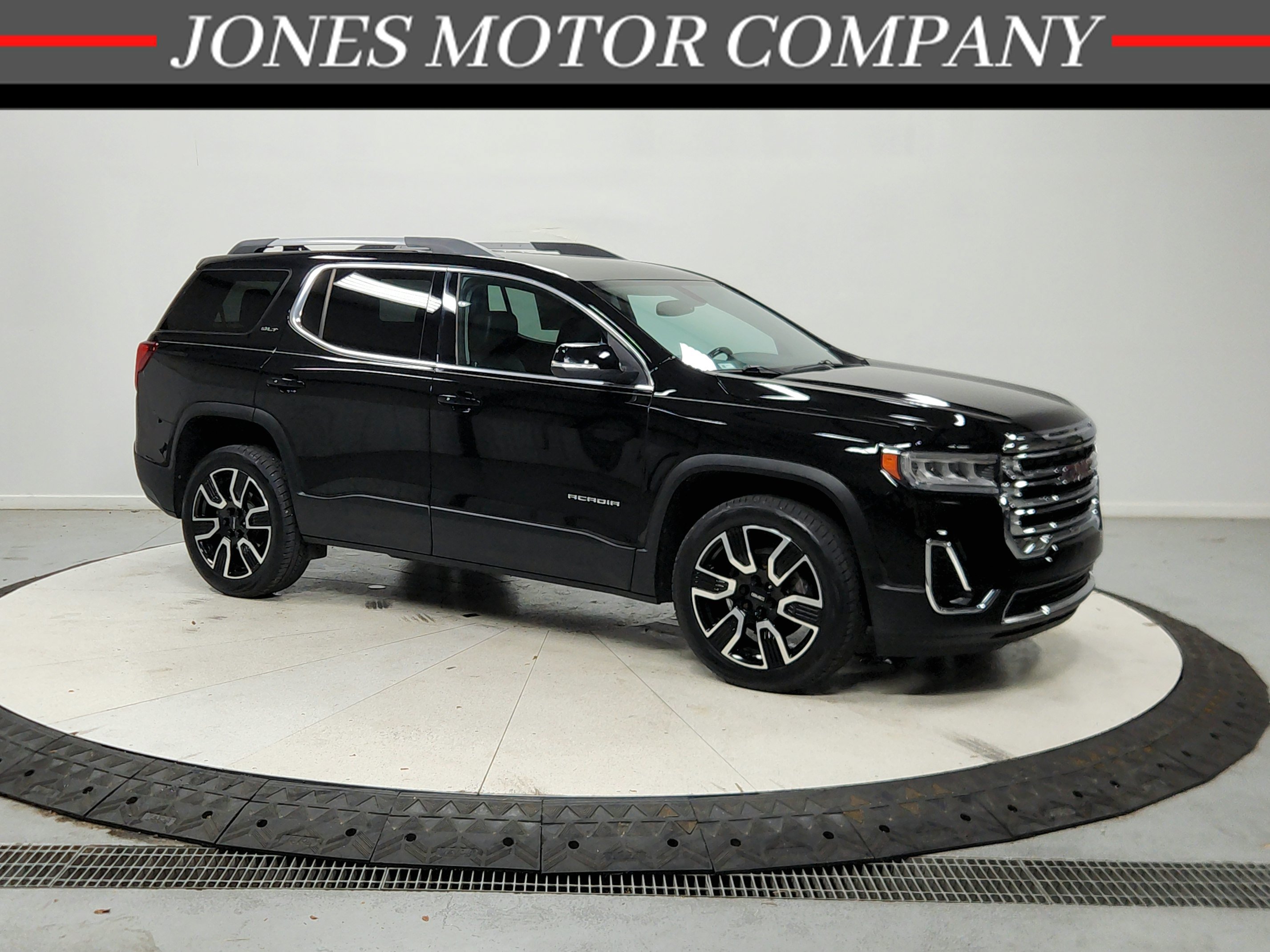 Used 2020 GMC Acadia SLT w/ LPO, Black Accent Package