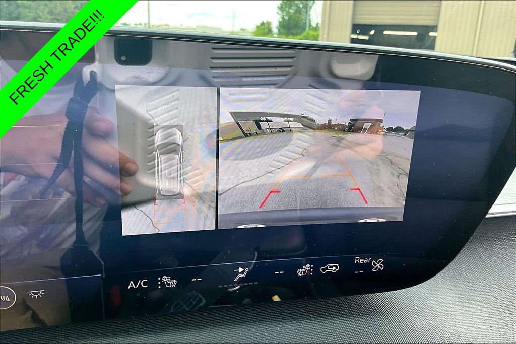 Used 2025 Buick Enclave Sport Touring FWD image 14