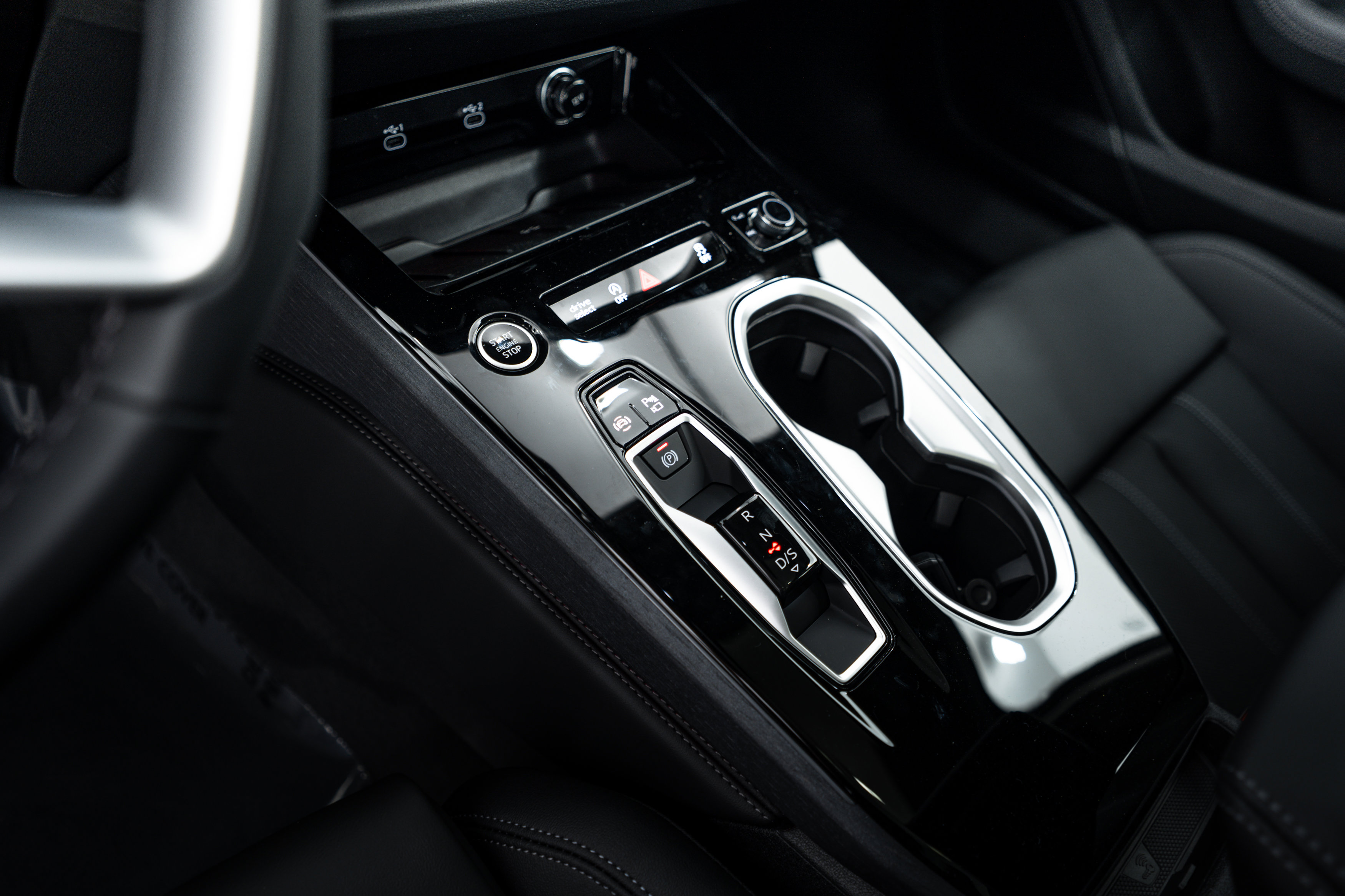 New 2026 Audi A6 Premium Plus AWD/4WD image 12