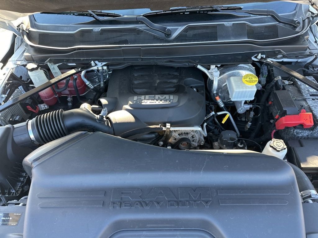 Used 2019 RAM 2500 Tradesman w/ Chrome Appearance Group image 27