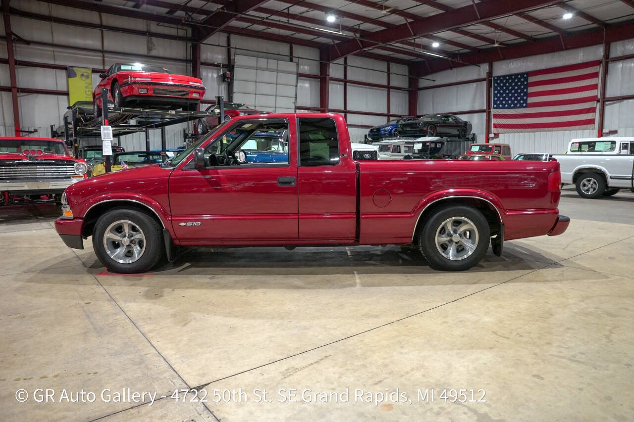 Used 2003 Chevrolet S10 Pickup LS RWD image 4