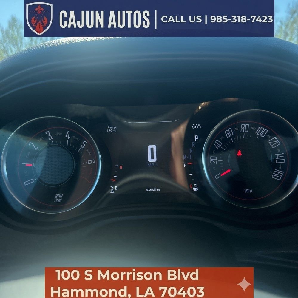 Used 2023 Dodge Challenger SXT AWD/4WD image 14