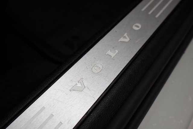 Used 2021 Volvo V60 T5 Cross Country w/ Climate Package image 46