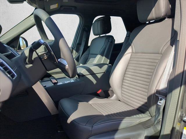 New 2026 Land Rover Discovery Dynamic SE AWD/4WD image 21