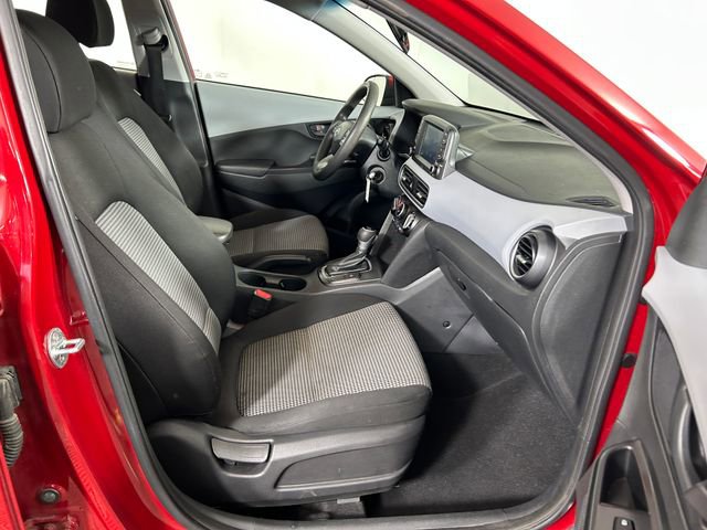 Used 2021 Hyundai Kona SE w/ Cargo Package FWD image 29