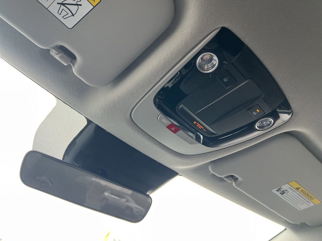 Used 2025 Kia Seltos S image 26