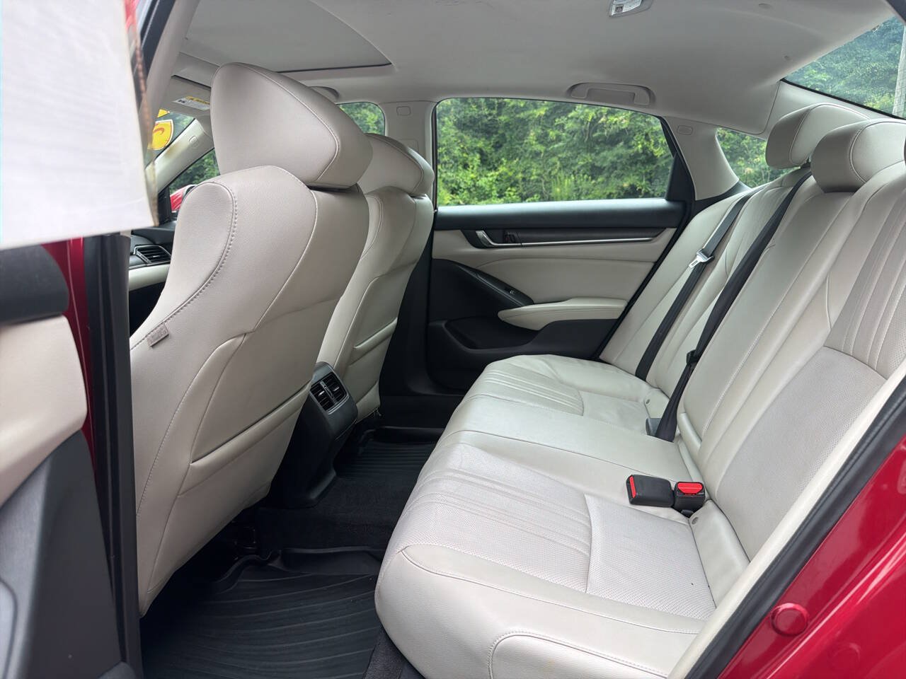 Used 2018 Honda Accord EX-L image 19