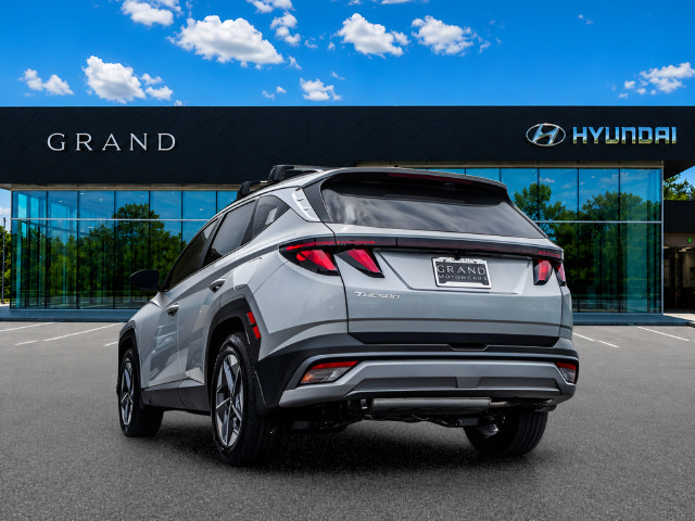 New 2026 Hyundai Tucson SEL Plus FWD image 4