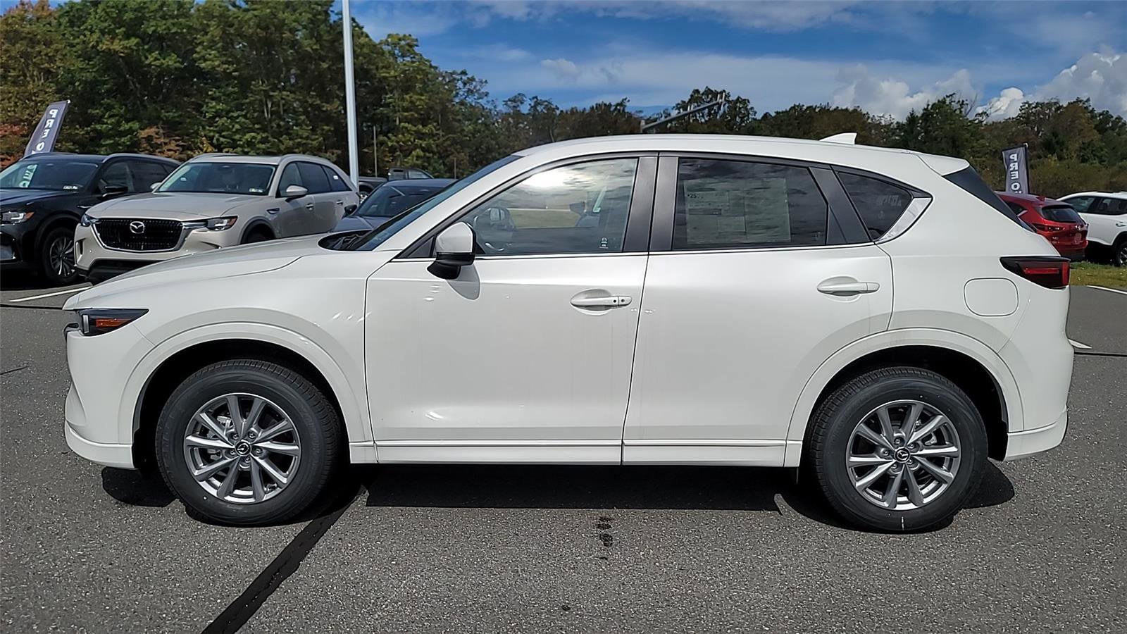 New 2025 MAZDA CX-5 AWD 2.5 S w/ Select Package image 3
