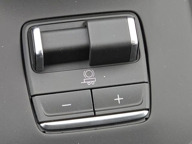 New 2026 GMC Sierra 1500 Denali w/ Denali Reserve Package image 9