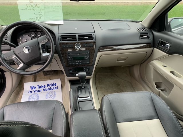 Used 2007 Mercury Milan Premier FWD image 9