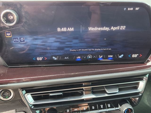 Used 2025 Chevrolet Traverse Z71 AWD/4WD image 16