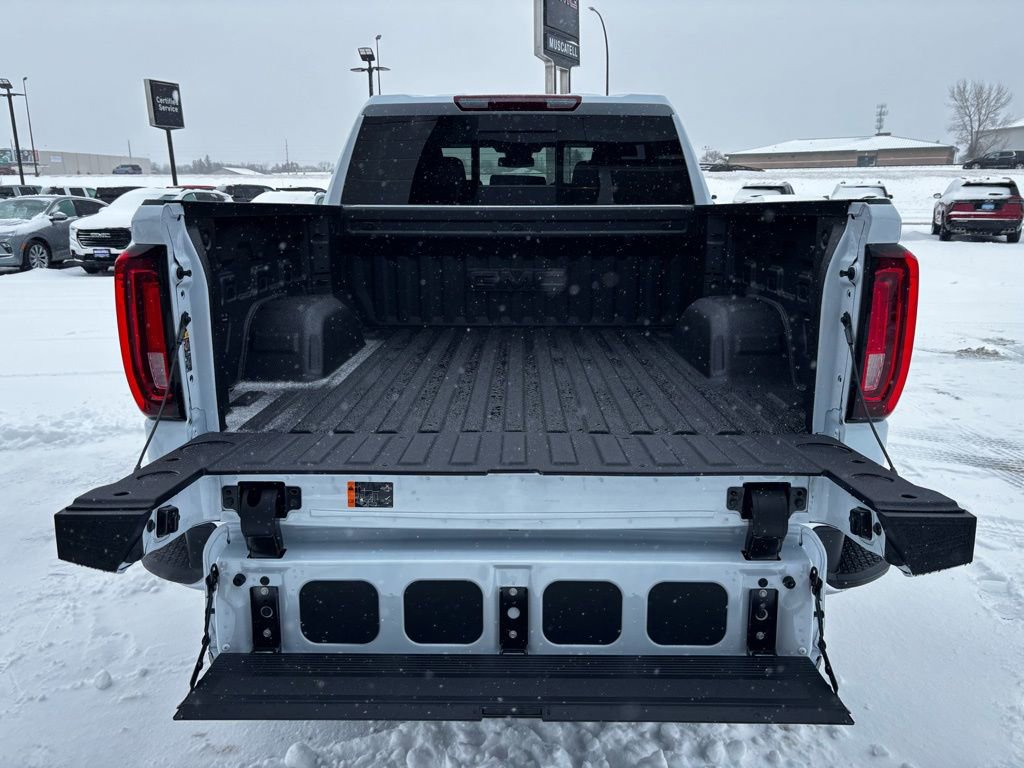 New 2026 GMC Sierra 1500 SLT w/ SLT Premium Package image 30