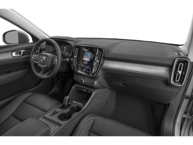 Used 2023 Volvo XC40 B5 Plus w/ Protection Package Premier AWD/4WD image 18