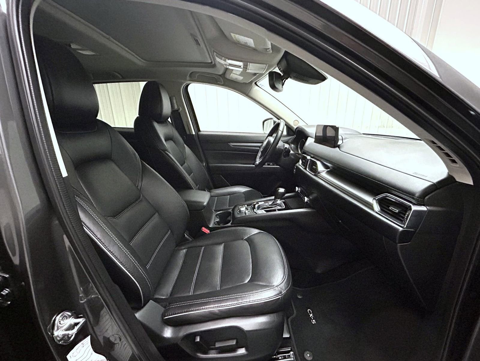 Used 2025 MAZDA CX-5 AWD 2.5 S w/ Preferred Package image 15