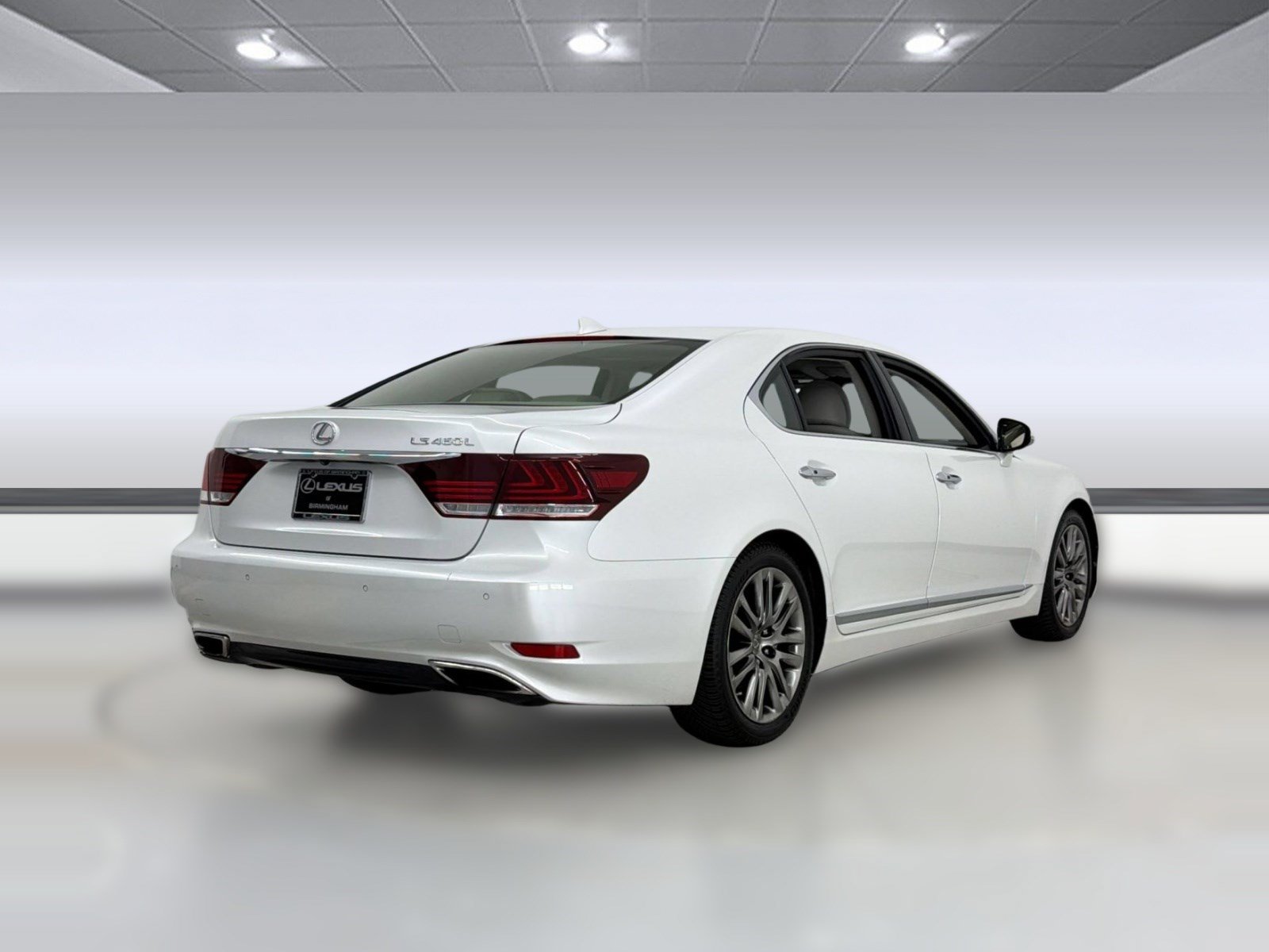 Used 2017 Lexus LS 460 L w/ Ultra Luxury Package RWD image 9