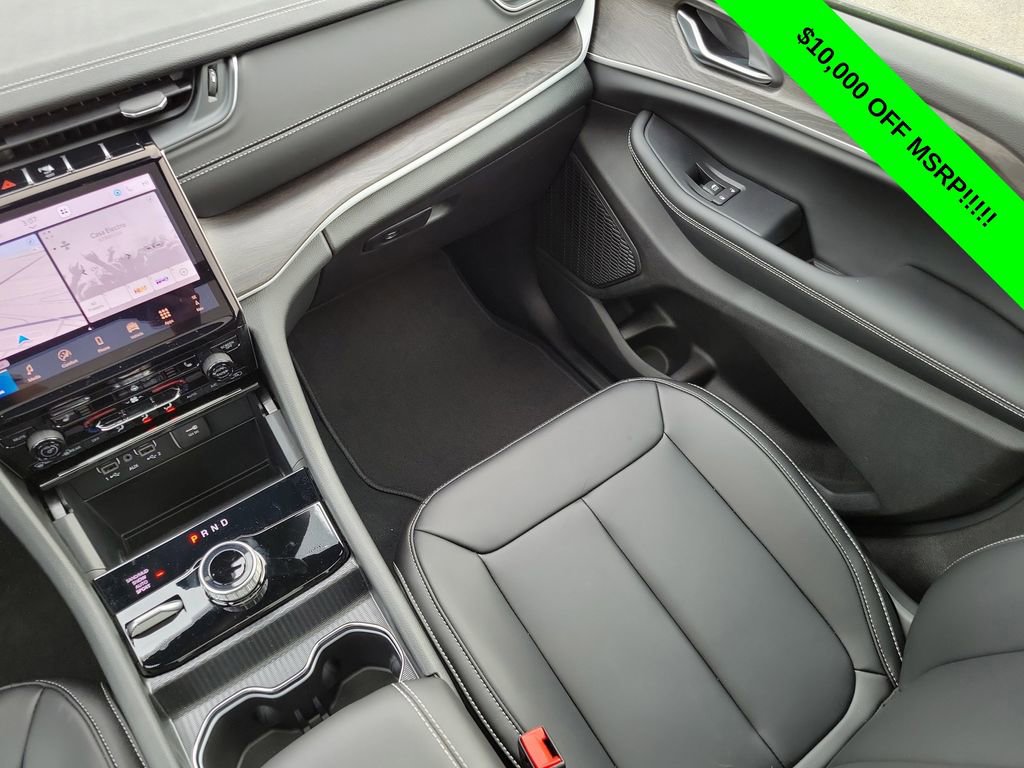 New 2025 Jeep Grand Cherokee L Limited AWD/4WD image 19