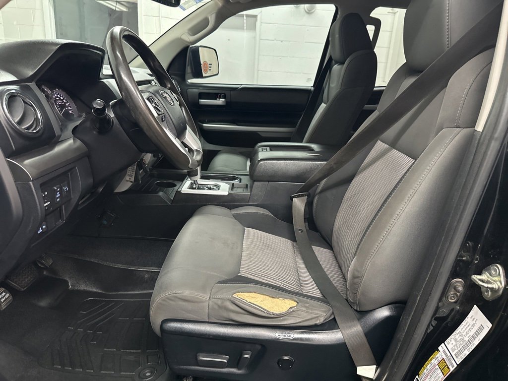 Used 2017 Toyota Tundra SR5 image 21