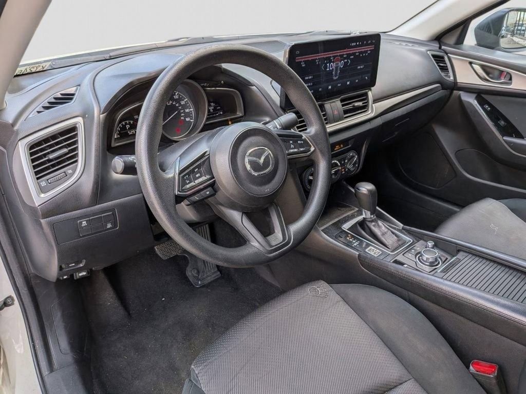 Used 2017 MAZDA MAZDA3 Sport FWD image 12