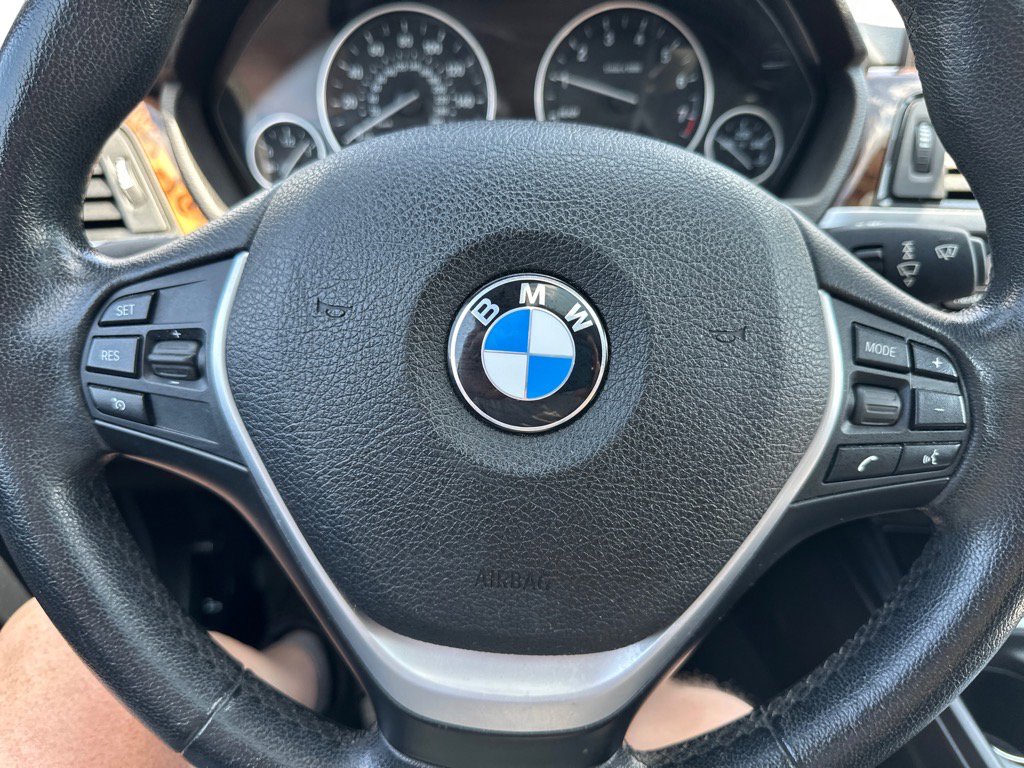 Used 2015 BMW 328i xDrive Sedan image 24