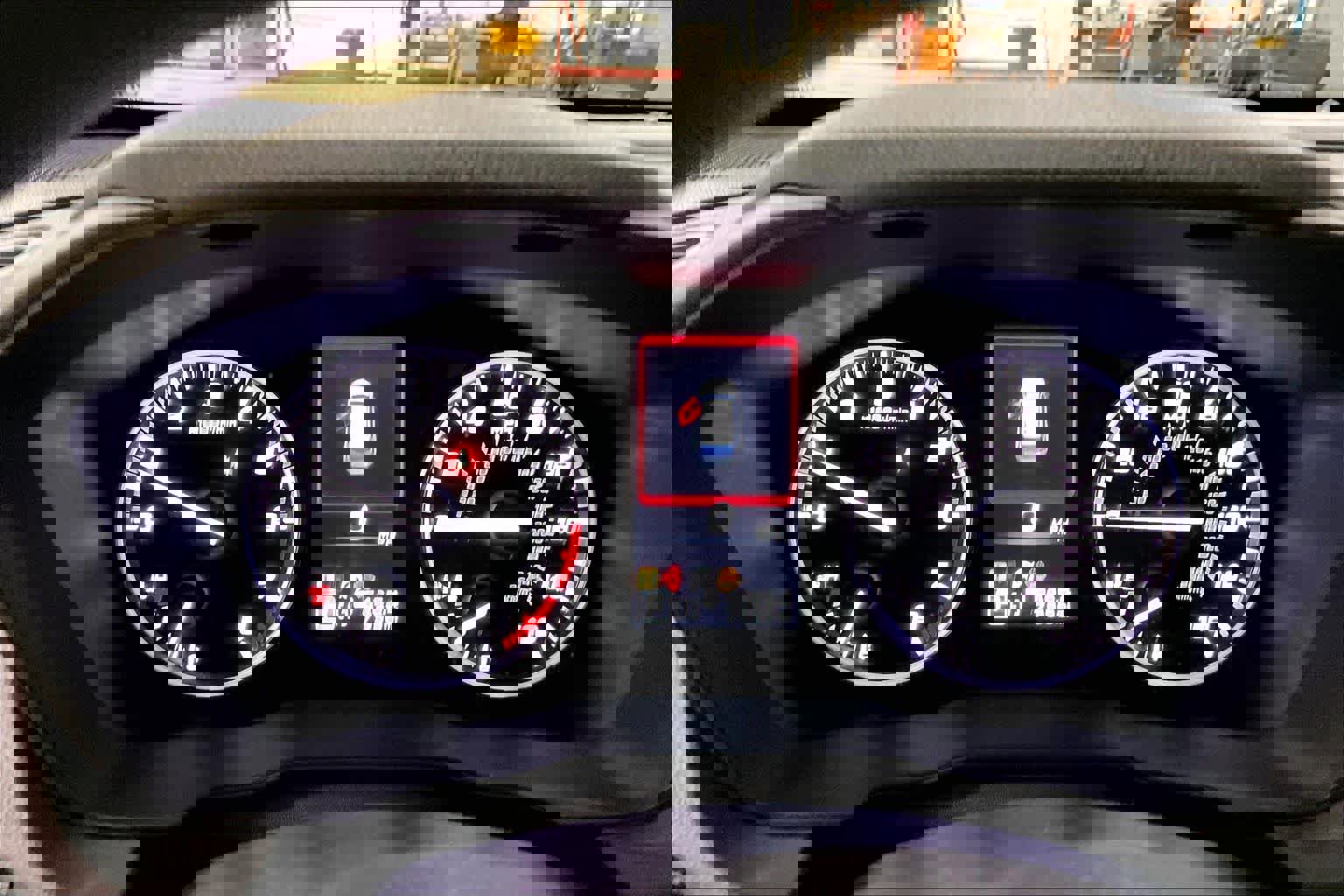 Used 2025 Subaru Crosstrek 2.0i Premium image 26